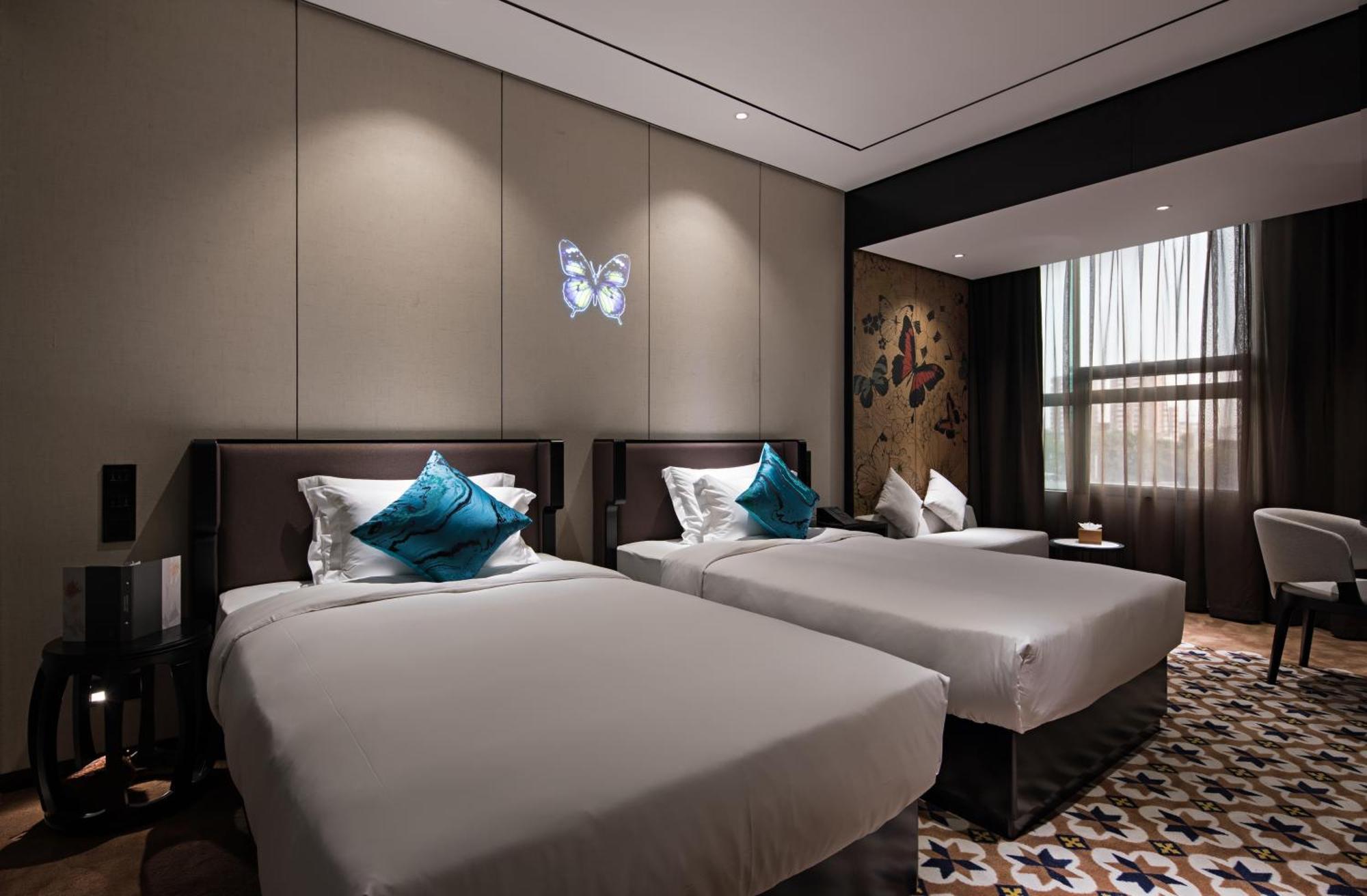Paco Hotel Chebeinan Metro Guanghzou Guangzhou Exterior photo